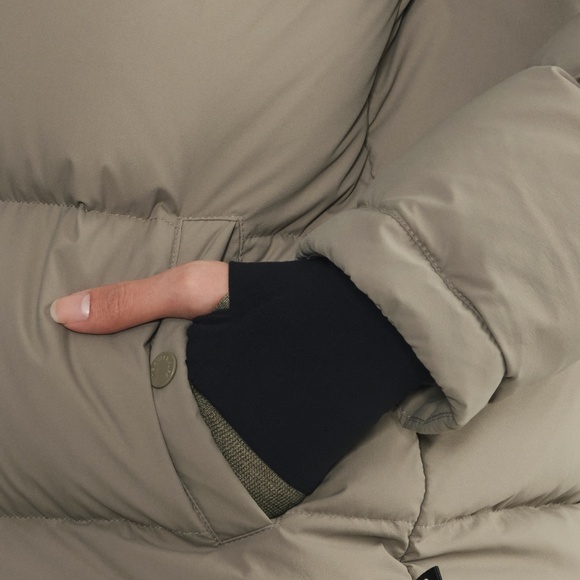 Aritzia/TNA: Super Puff, Taupe, Size XS/S - Picture 6 of 12